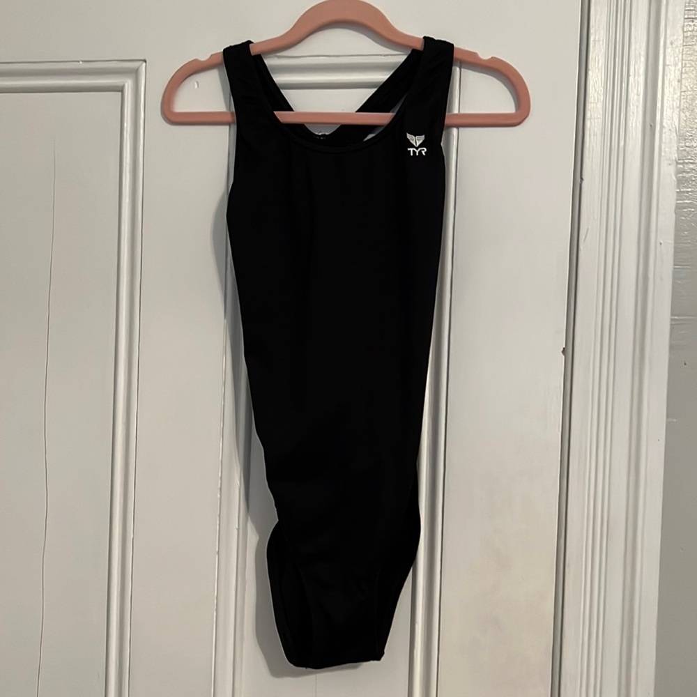 TYR women’s one piece swimsuit